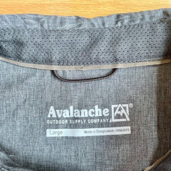 Avalanche Short Sleeve Button Down Shirt, XL - Picture 6 of 10